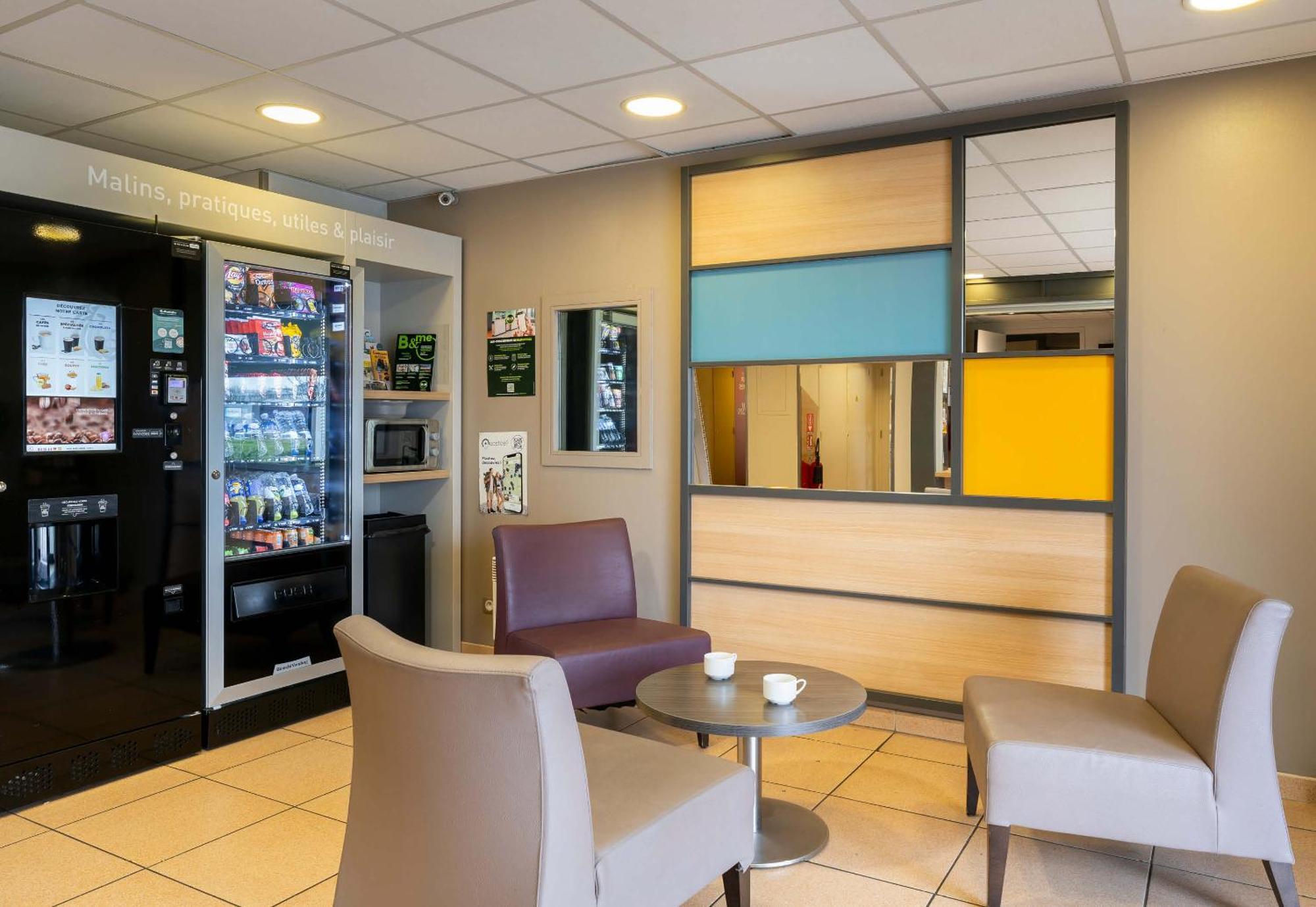 B&B Hotel Vannes Ouest Golfe Du Morbihan Exterior photo